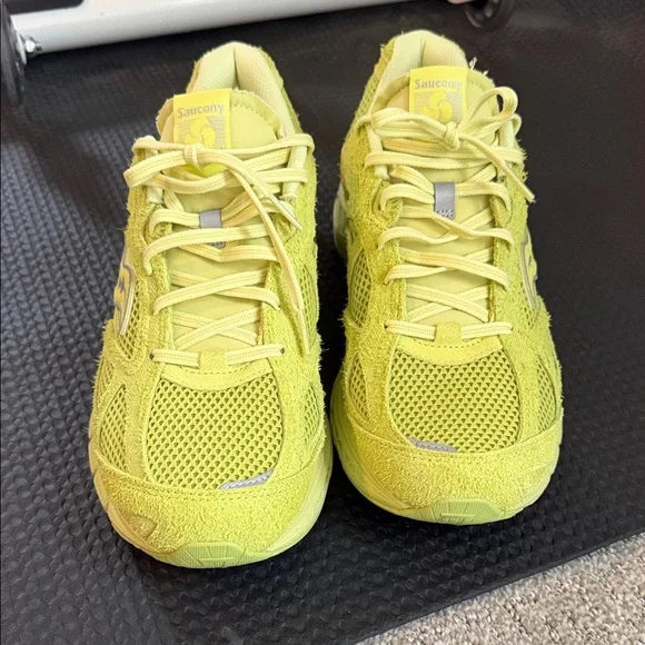 Saucony x 3sixteen ProGrid Guide 7 “lime” colorway - Picture 1 of 7